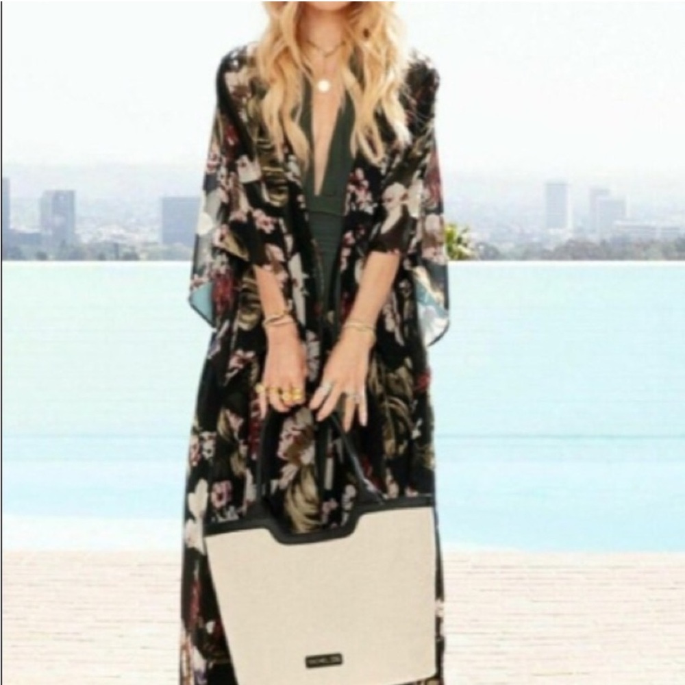 Rachel Zoe “Haohaldan” Canvas Tote Bag with Structured Design NWT